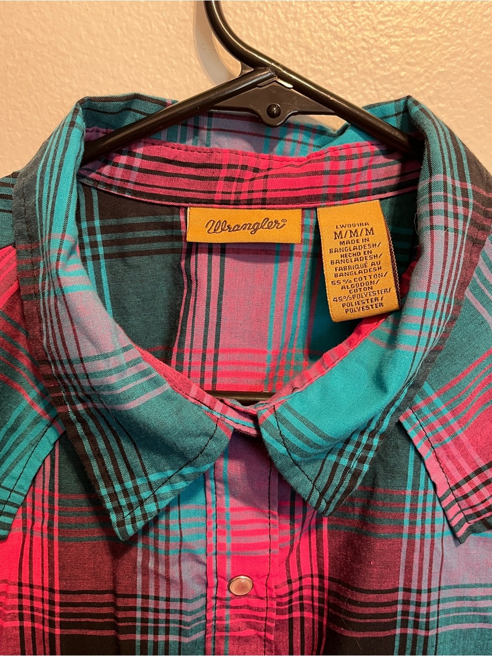 Wrangler Women's Western Plaid Pearl Snap Shirt Teal Pink Retro Vibe Size M - Picture 3 of 6